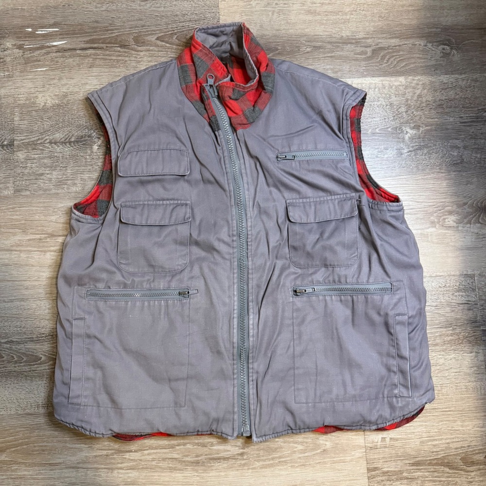 Mens Grey Canvas Utility Workwear Vest Flannel Lined Buffalo Plaid Multi-Pocket